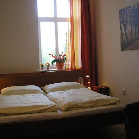 Apartment Riverside - River View Bratislava Rum bild